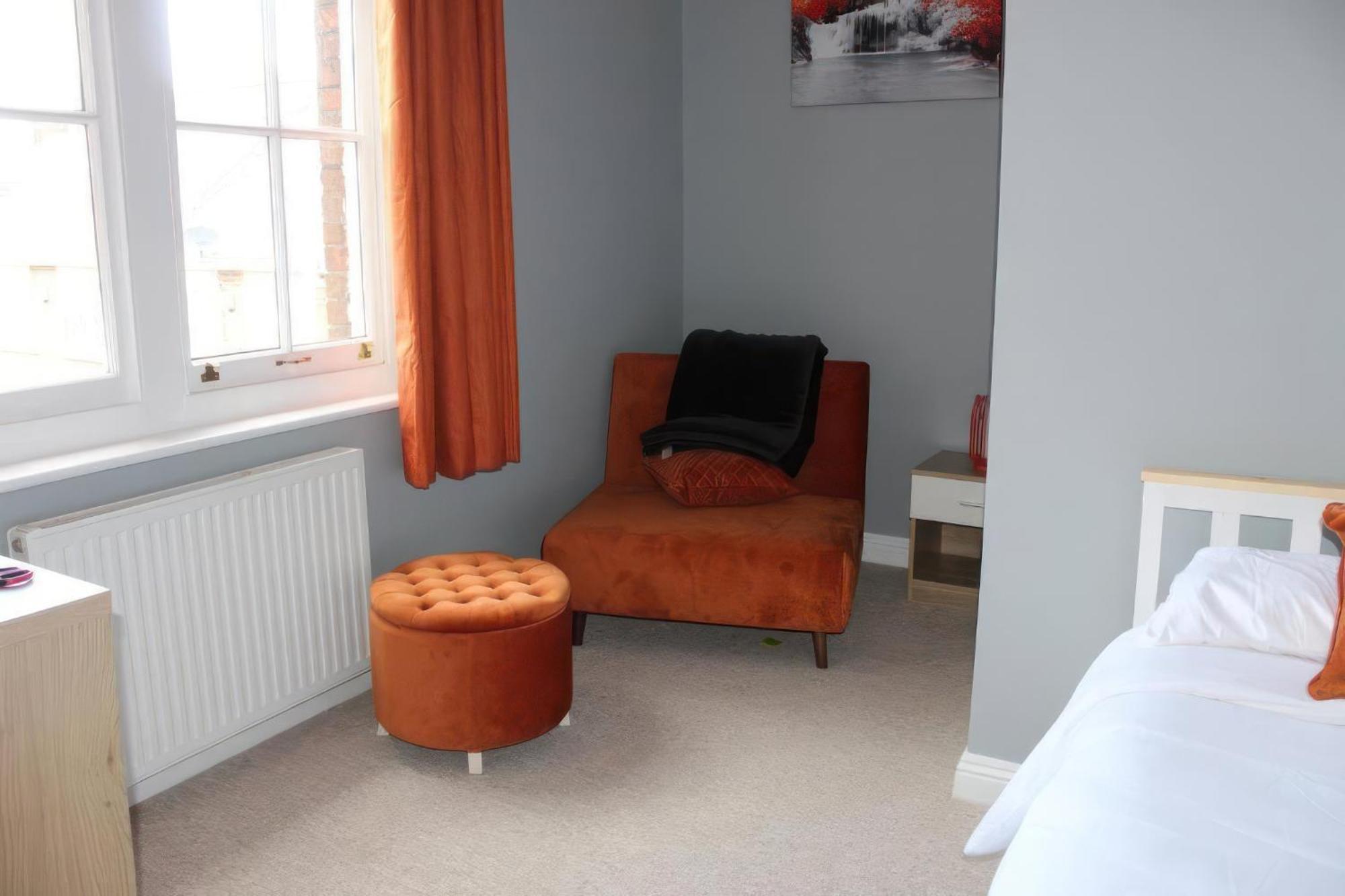 Lovely 2 Bed 2 Bath Flat With Free Parking Poole Extérieur photo